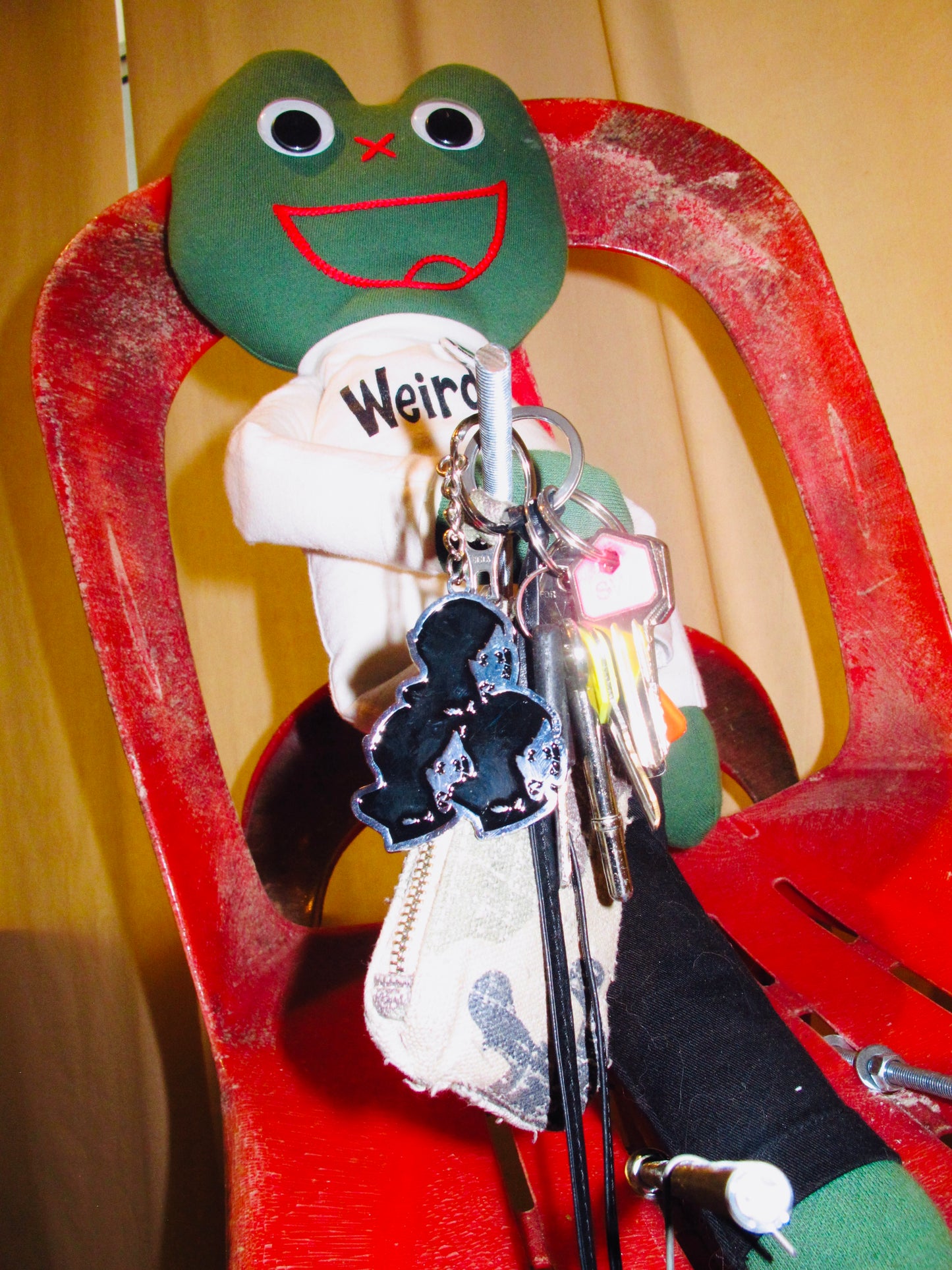 PHASE FACE KEYCHAIN