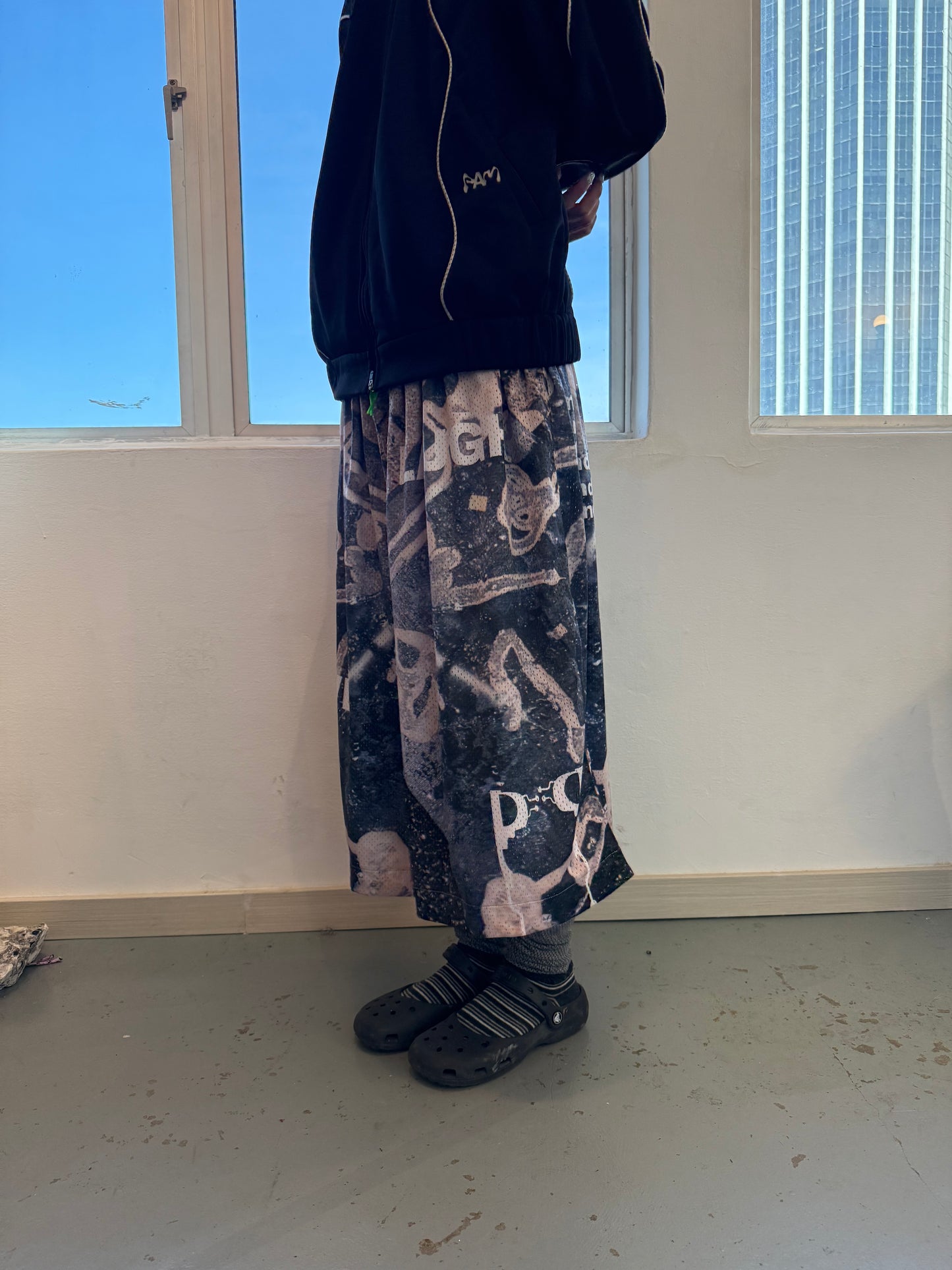Xiang Feng Mesh Jorts