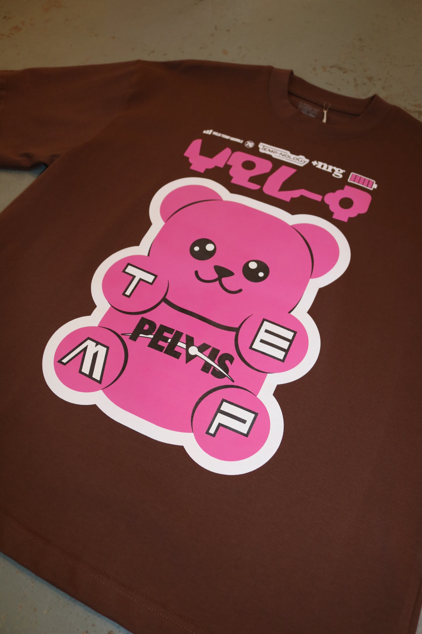 PELVIS - GUMMY PALS S/S TEE BROWN