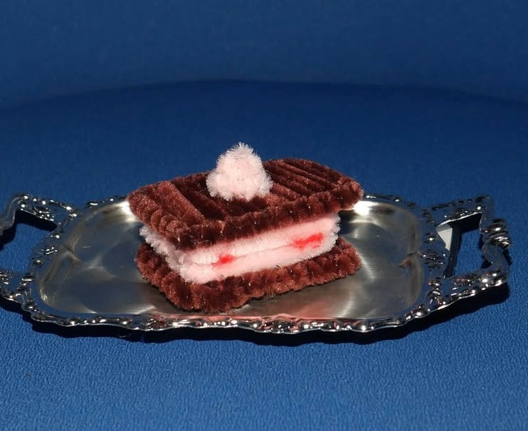 Curly Whirly Strawberry Cookie 🍪