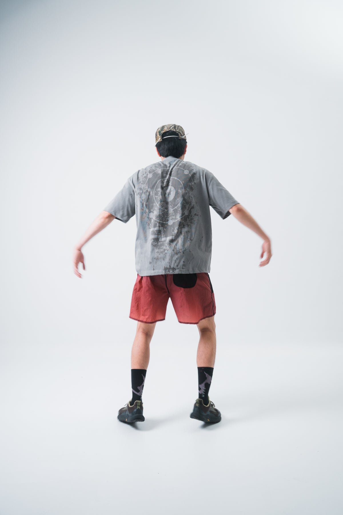 Electrolyte SS Tee - Gray Sweat Reactive