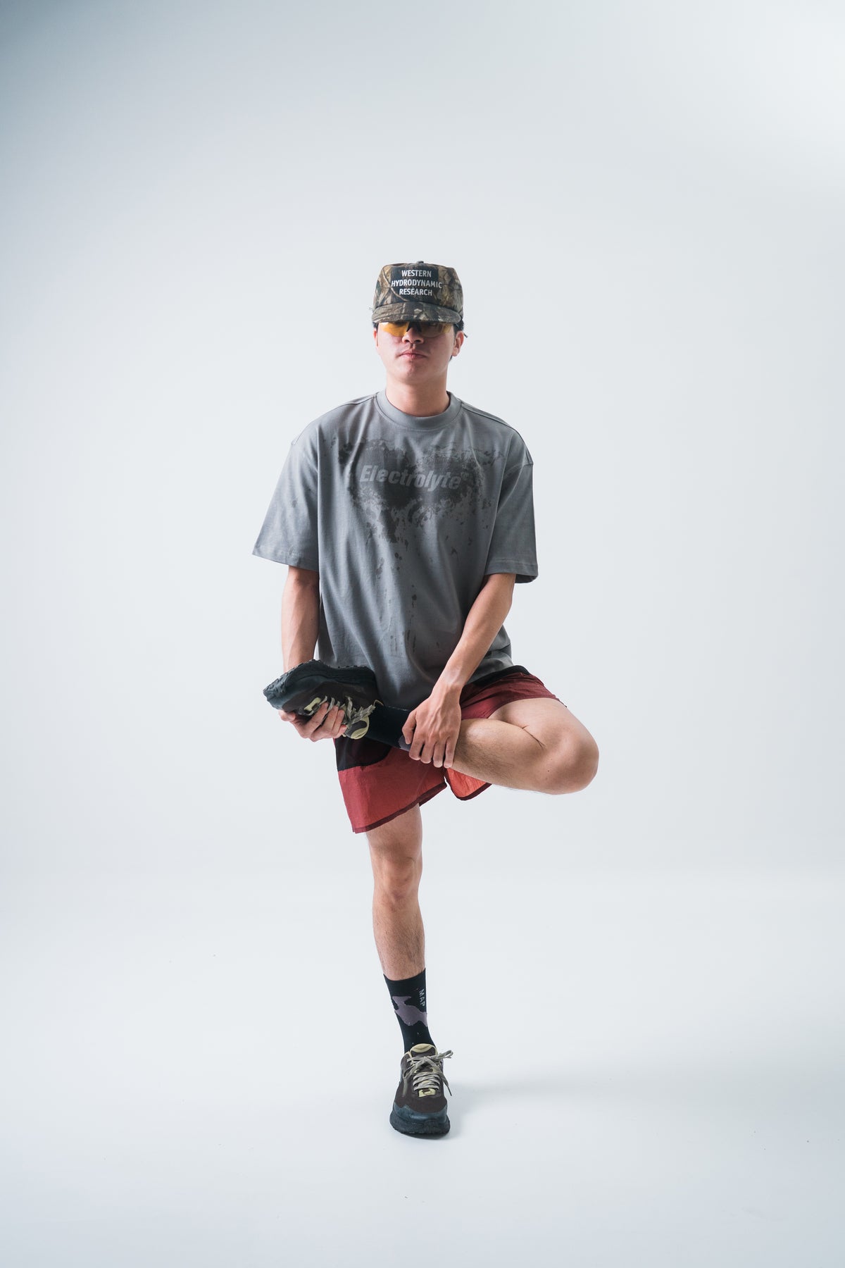Electrolyte SS Tee - Gray Sweat Reactive