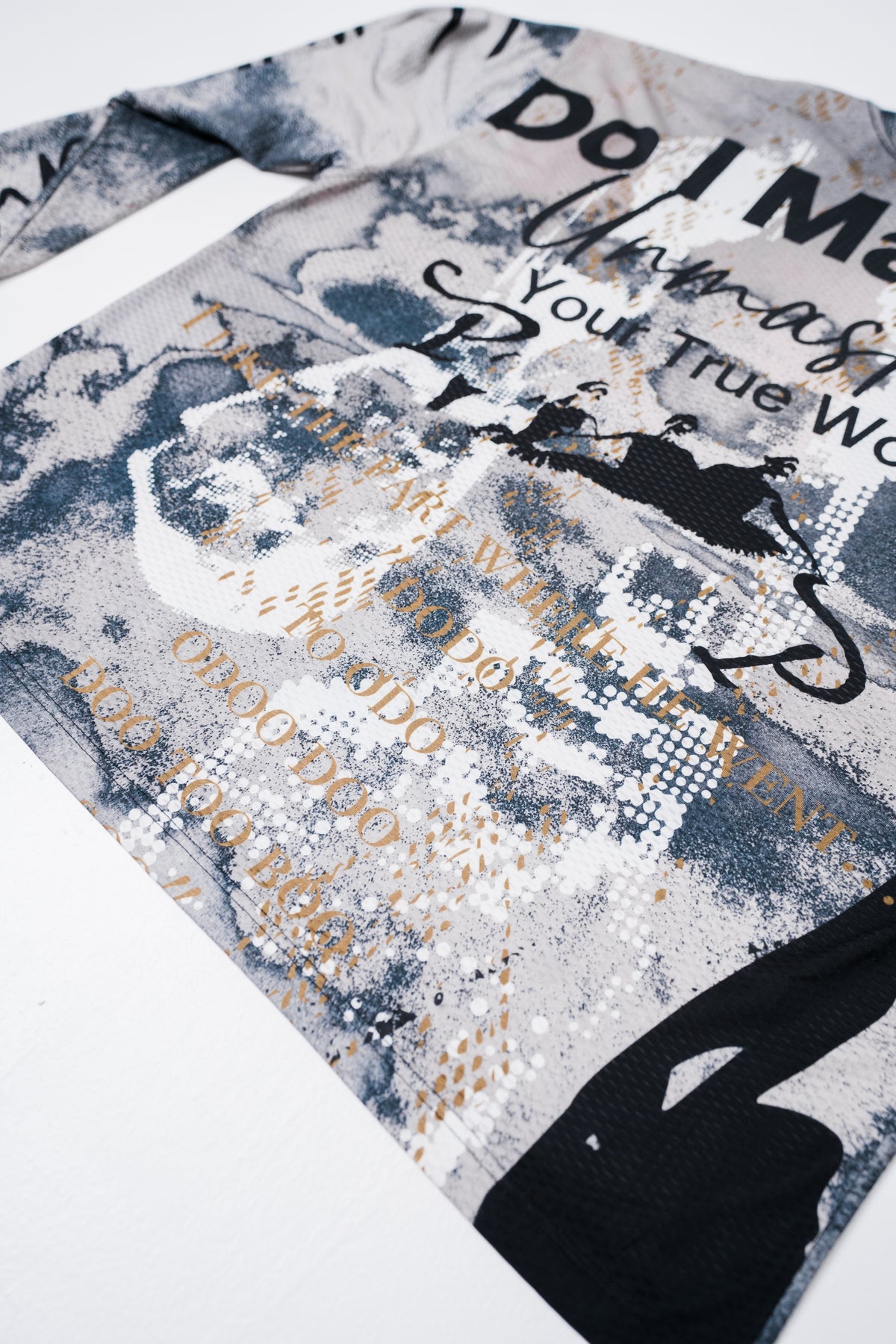 UN/I MASKING Mega Print Long Sleeve Jersey